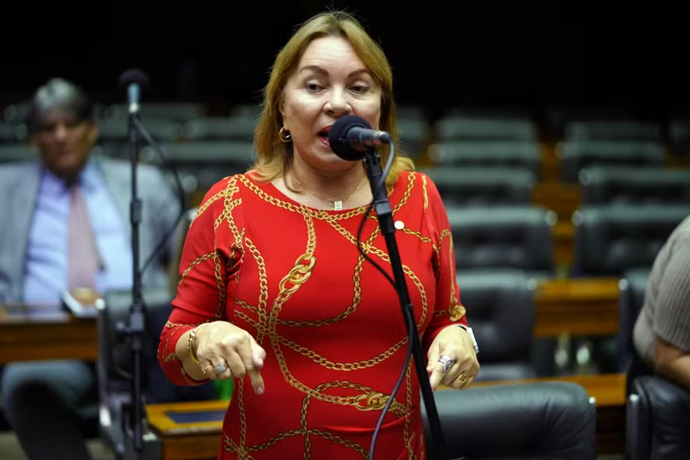 Deputada Gorete Pereira é apontada como articuladora de organização criminosa no INSS deputada-gorete-pereira-e-apontada-como-articuladora-de-organizacao-criminosa-no-inss
