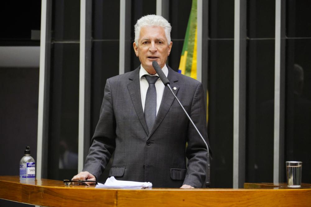 Vice-líder do governo defende fim da CPMI do INSS e quer pedir impedimento de Viana vice-lider-do-governo-defende-fim-da-cpmi-do-inss-e-quer-pedir-impedimento-de-viana