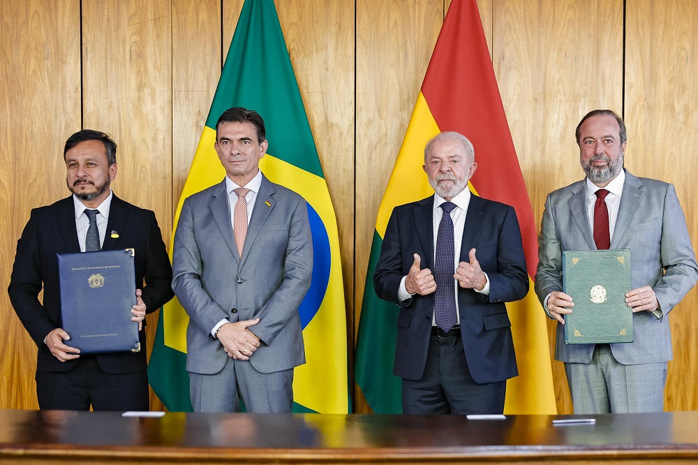 Lula recebe presidente da Bolívia e assina acordos contra o crime organizado lula-recebe-presidente-da-bolivia-e-assina-acordos-contra-o-crime-organizado