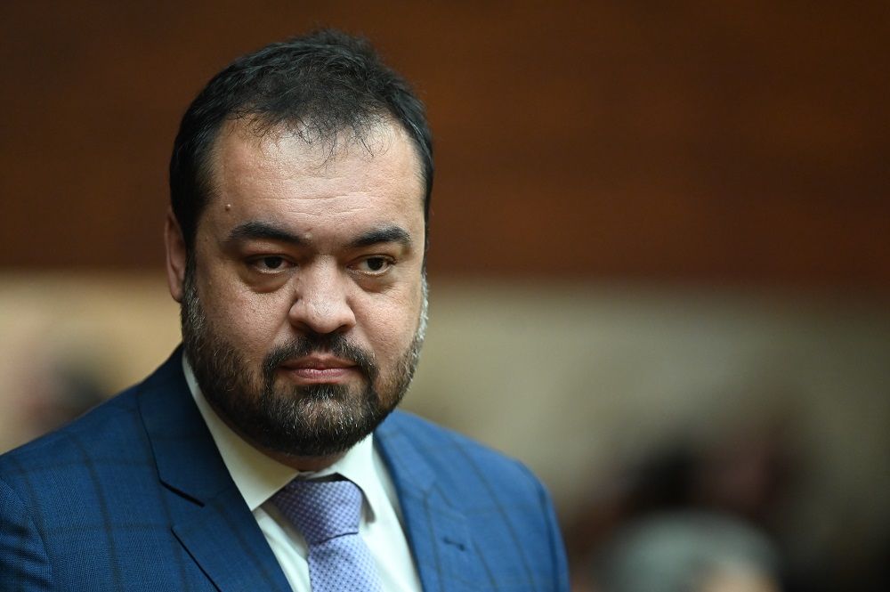 Castro renuncia ao cargo de governador do RJ às vésperas de possível inelegibilidade castro-renuncia-ao-cargo-de-governador-do-rj-as-vesperas-de-possivel-inelegibilidade