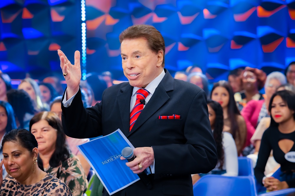 Filha de Silvio Santos anuncia filiação ao PSD para disputar vaga no Congresso filha-de-silvio-santos-anuncia-filiacao-ao-psd-para-disputar-vaga-no-congresso