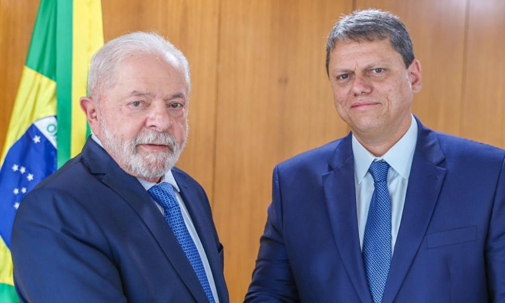 Tarcísio rebate Lula sobre acusação de plágio: ‘Vive de propaganda’ tarcisio-rebate-lula-sobre-acusacao-de-plagio:-‘vive-de-propaganda’