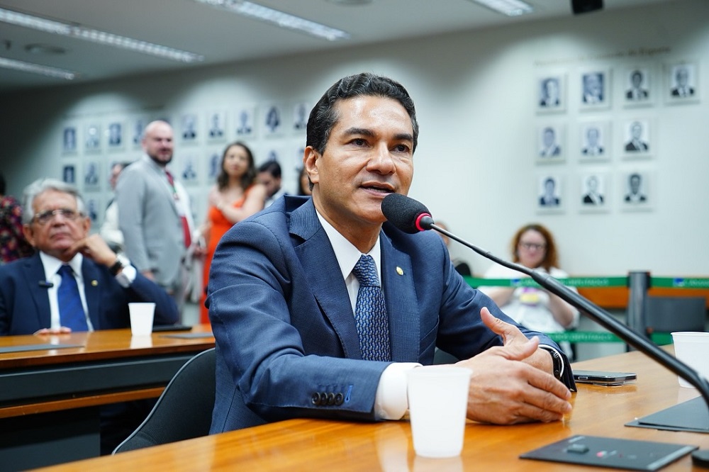 Líder do Republicanos sobre reunião com Flávio Bolsonaro: ‘boa, mas inconclusiva’ lider-do-republicanos-sobre-reuniao-com-flavio-bolsonaro:-‘boa,-mas-inconclusiva’