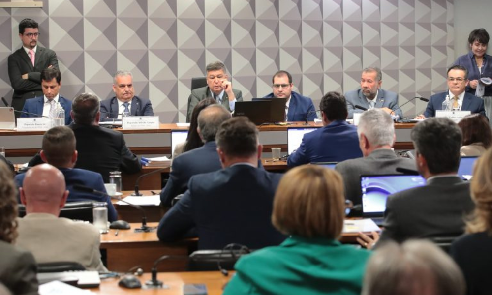 CPMI do INSS: como cada parlamentar votou sobre o relatório final cpmi-do-inss:-como-cada-parlamentar-votou-sobre-o-relatorio-final