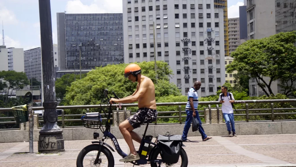Última semana do verão começa com calor e tempo firme em São Paulo ultima-semana-do-verao-comeca-com-calor-e-tempo-firme-em-sao-paulo