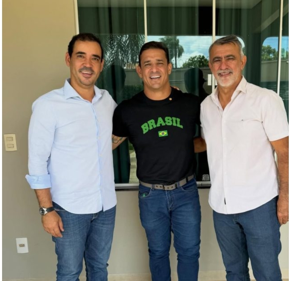 Divino Bethânia Jr se filia ao PSDB e anuncia pré-candidatura a deputado federal em 2026
