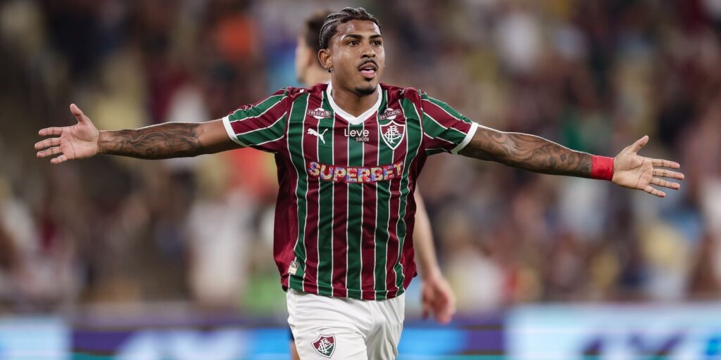 Flu bate Corinthians no Maracanã e assume vice-liderança do Brasileiro flu-bate-corinthians-no-maracana-e-assume-vice-lideranca-do-brasileiro