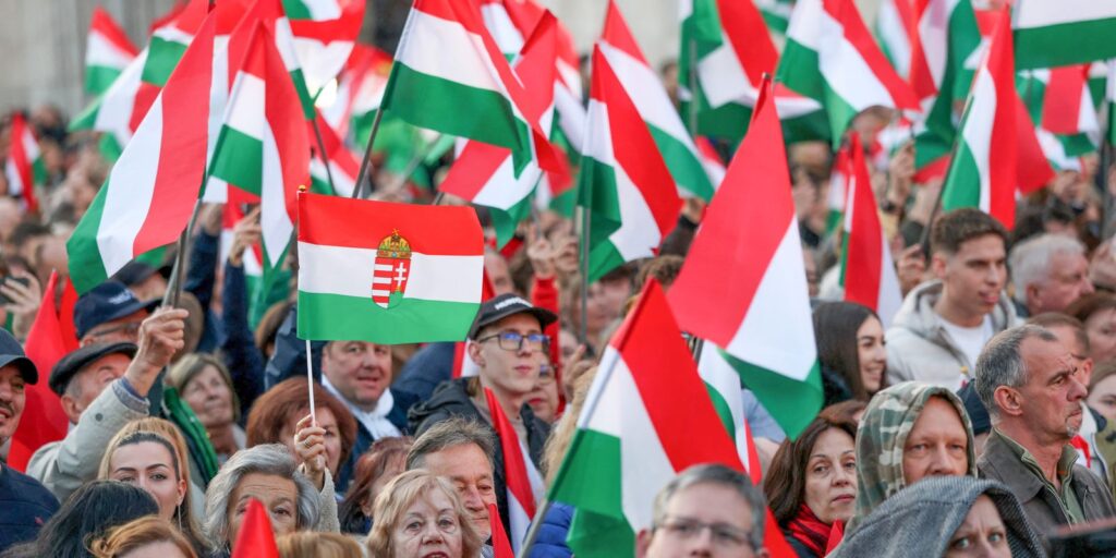 Hungria tem eleições neste domingo e Orbán pode deixar o poder hungria-tem-eleicoes-neste-domingo-e-orban-pode-deixar-o-poder