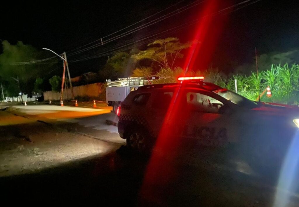 Criança morre após sofrer descarga elétrica enquanto brincava no interior do TO, diz polícia crianca-morre-apos-sofrer-descarga-eletrica-enquanto-brincava-no-interior-do-to,-diz-policia