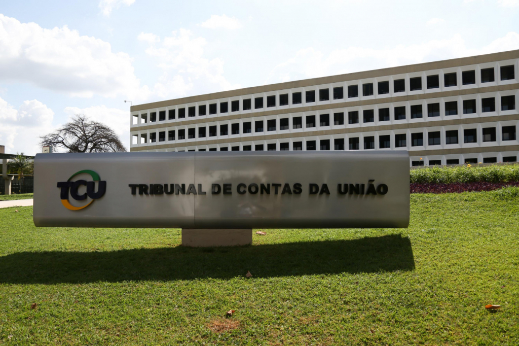 Corrida pelo TCU: Sete candidatos são sabatidados na Câmara; veja quem são corrida-pelo-tcu:-sete-candidatos-sao-sabatidados-na-camara;-veja-quem-sao