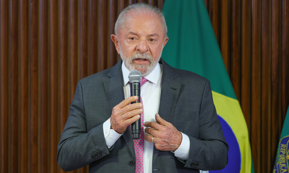 Lula diz que governo vai ‘trabalhar muito’ na regulação de big techs lula-diz-que-governo-vai-‘trabalhar-muito’-na-regulacao-de-big-techs