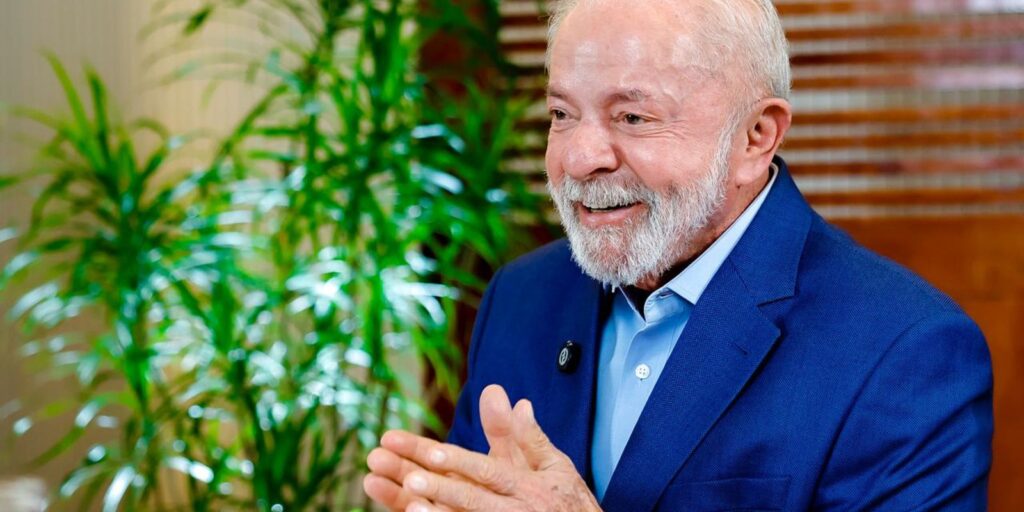 Na Espanha, Lula pede trabalho global pela democracia e fim de guerras na-espanha,-lula-pede-trabalho-global-pela-democracia-e-fim-de-guerras