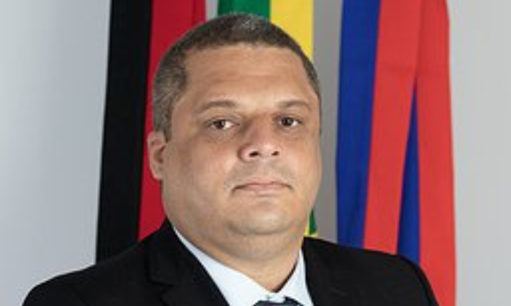 Prefeito eleito no domingo é afastado por suposta ligação com o CV prefeito-eleito-no-domingo-e-afastado-por-suposta-ligacao-com-o-cv