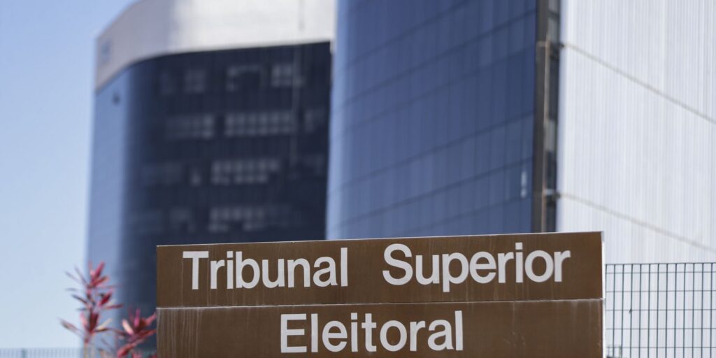 TSE tem maioria para cassar mandato do governador de Roraima tse-tem-maioria-para-cassar-mandato-do-governador-de-roraima