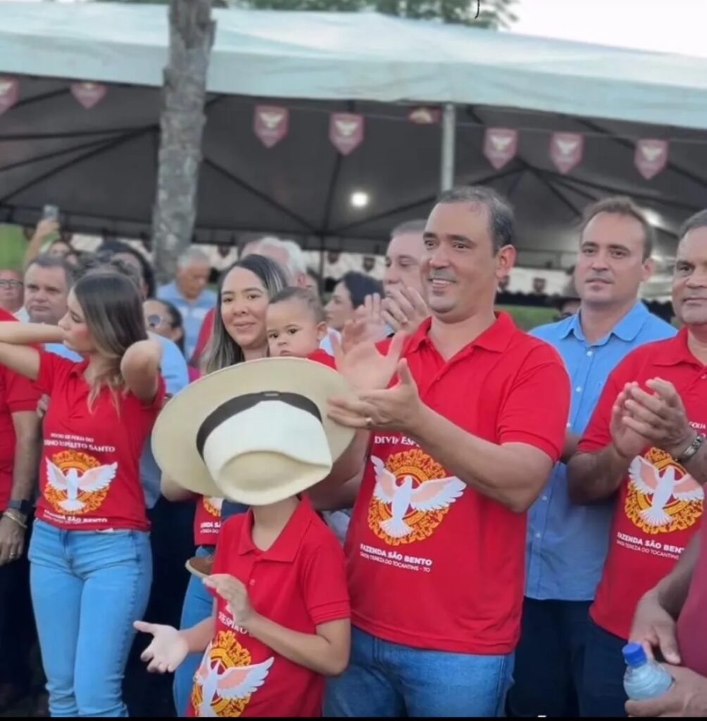 Vicentinho Júnior e família recebem Folia do Divino Espírito Santo neste sábado (18), em Santa Tereza