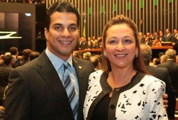 Família Unida, Palanque Dividido