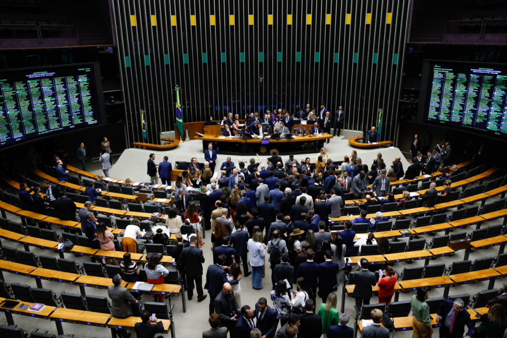 Veja as reações à derrubada do veto de Lula ao PL da Dosimetria veja-as-reacoes-a-derrubada-do-veto-de-lula-ao-pl-da-dosimetria