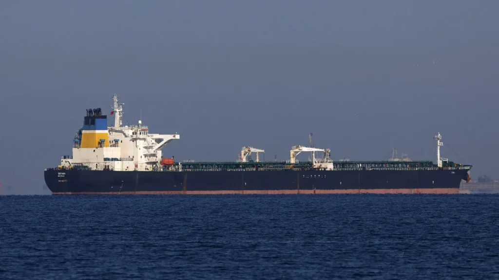 Japão adquire pela primeira vez petróleo russo desde encerramento de Ormuz japao-adquire-pela-primeira-vez-petroleo-russo-desde-encerramento-de-ormuz