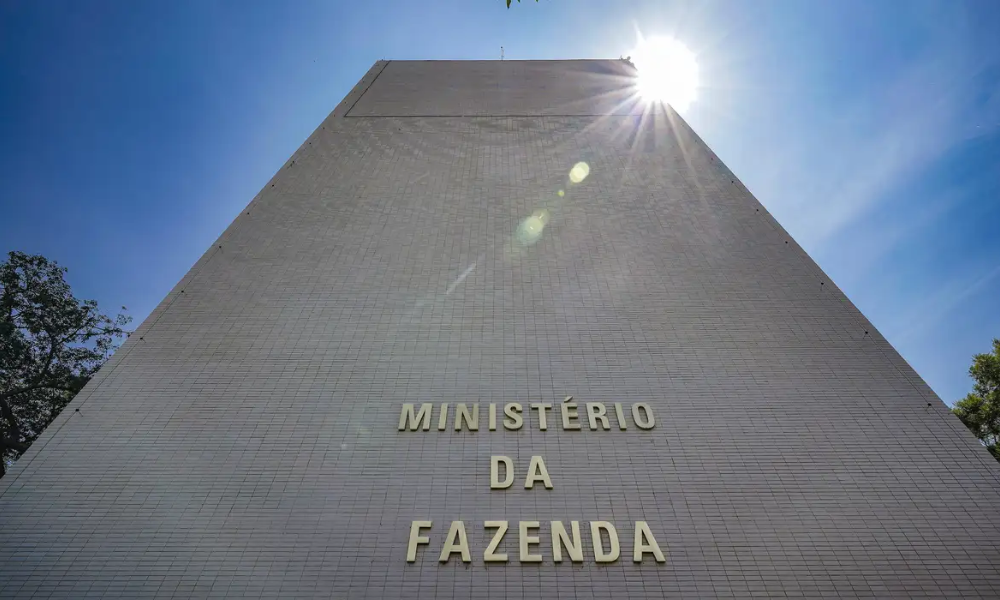 Novo Desenrola terá desconto de 65% para dívida das famílias e garantia do FGO novo-desenrola-tera-desconto-de-65%-para-divida-das-familias-e-garantia-do-fgo