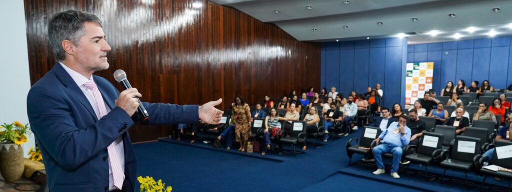 Seminário debate desafios e perspectivas dos serviços de acolhimento no SUAS em Palmas seminario-debate-desafios-e-perspectivas-dos-servicos-de-acolhimento-no-suas-em-palmas