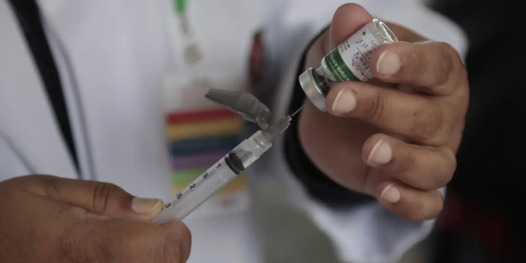 SP inicia na segunda vacinação contra influenza para toda população sp-inicia-na-segunda-vacinacao-contra-influenza-para-toda-populacao