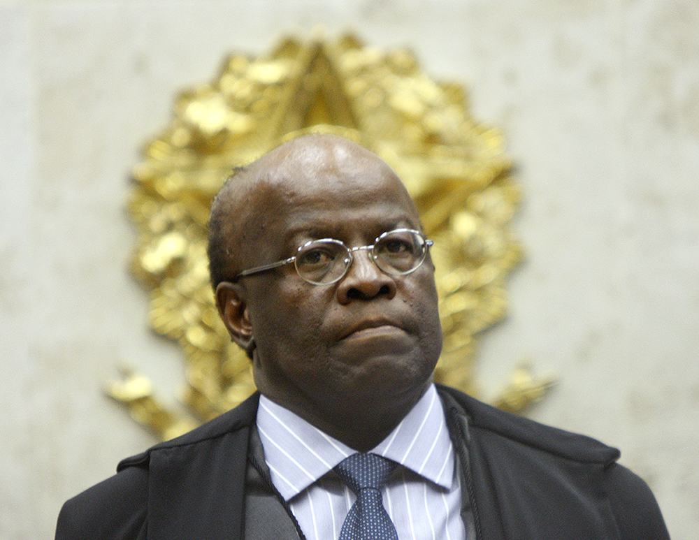 DC confirma Joaquim Barbosa como pré-candidato à Presidência; Rebelo protesta dc-confirma-joaquim-barbosa-como-pre-candidato-a-presidencia;-rebelo-protesta