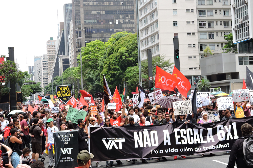 Genial/Quaest: 68% dos brasileiros são a favor do fim da escala 6×1 genial/quaest:-68%-dos-brasileiros-sao-a-favor-do-fim-da-escala-6×1