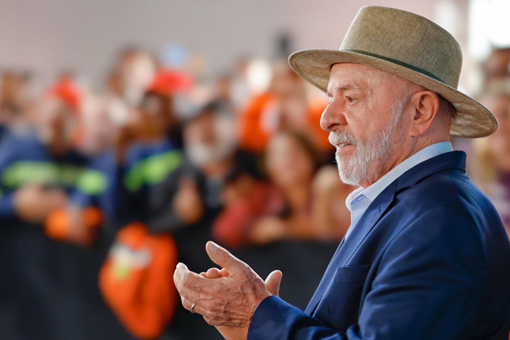Lula sobre Flávio: ‘Quem imaginava que estaria pegando milhões para filme do pai?’ lula-sobre-flavio:-‘quem-imaginava-que-estaria-pegando-milhoes-para-filme-do-pai?’