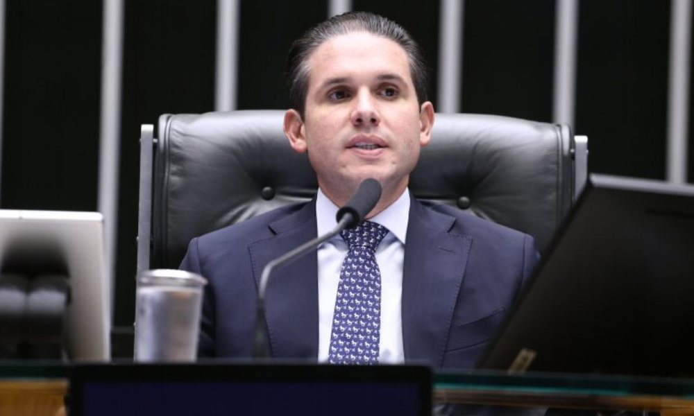Câmara deve votar regulamentação de IA ainda este ano, diz Motta camara-deve-votar-regulamentacao-de-ia-ainda-este-ano,-diz-motta
