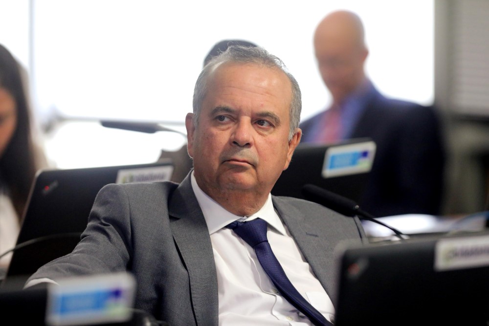 Oposição no Senado protocola PEC 6×1 alternativa à da Câmara oposicao-no-senado-protocola-pec-6×1-alternativa-a-da-camara