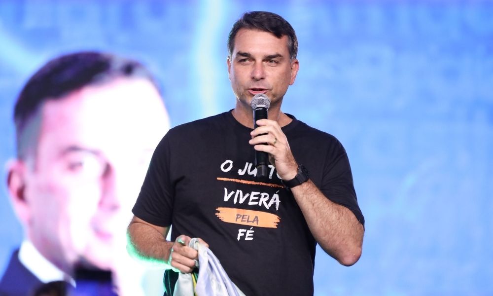 Flávio não defendeu classificação do PCC e CV como terroristas no Senado em 2025 flavio-nao-defendeu-classificacao-do-pcc-e-cv-como-terroristas-no-senado-em-2025