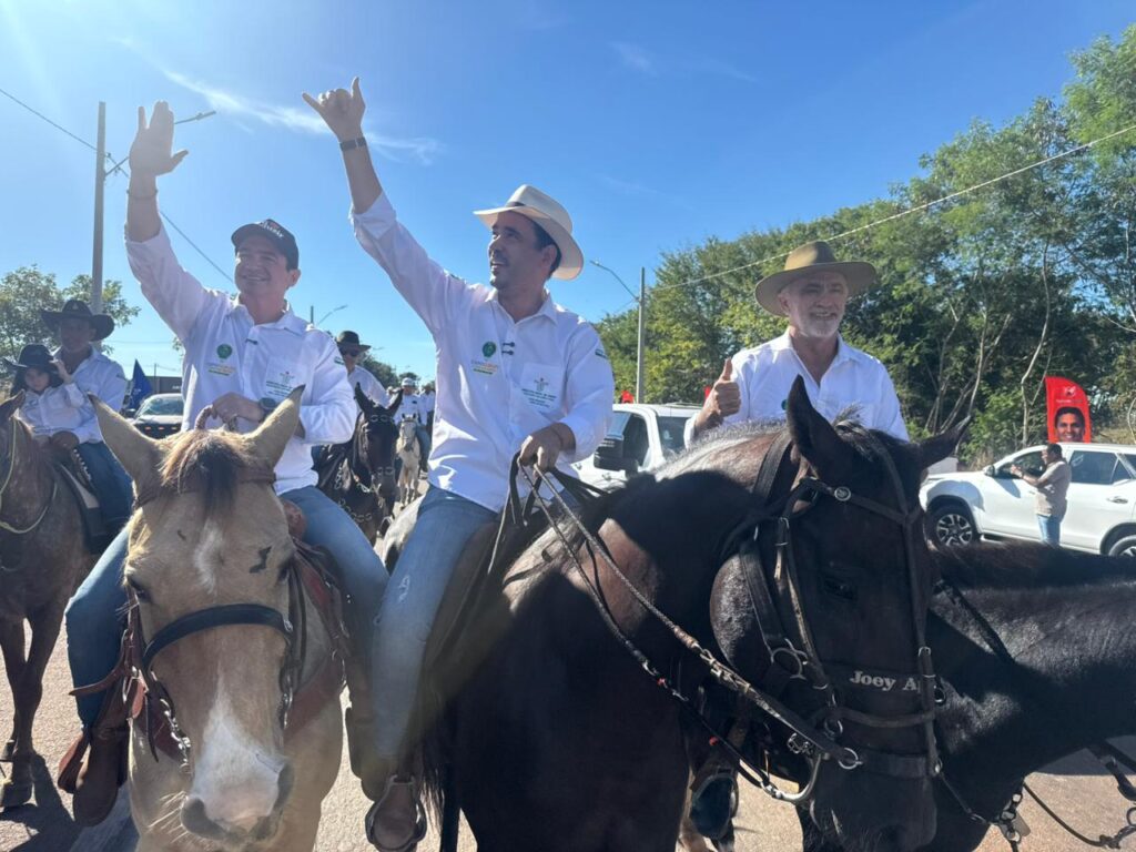 Vicentinho Júnior reforça compromisso com tradições do Tocantins durante cavalgada da 51ª Expo Gurupi