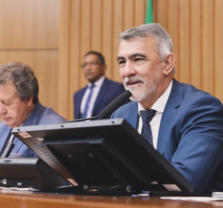 Amélio destaca aprovação das datas-bases e manutenção de gratificação para professores no Tocantins