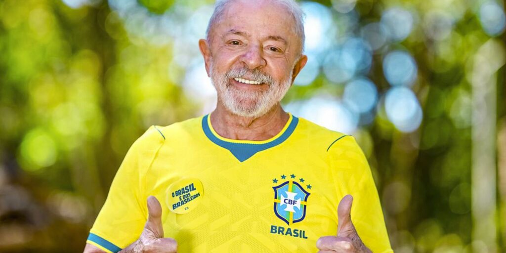 Lula pede para seleção do Brasil “jogar com a alma” na Copa do Mundo lula-pede-para-selecao-do-brasil-“jogar-com-a-alma”-na-copa-do-mundo