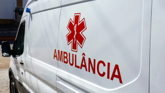 Menina de 2 anos cai de prédio no ABC; mãe é presa por abandono de incapaz menina-de-2-anos-cai-de-predio-no-abc;-mae-e-presa-por-abandono-de-incapaz