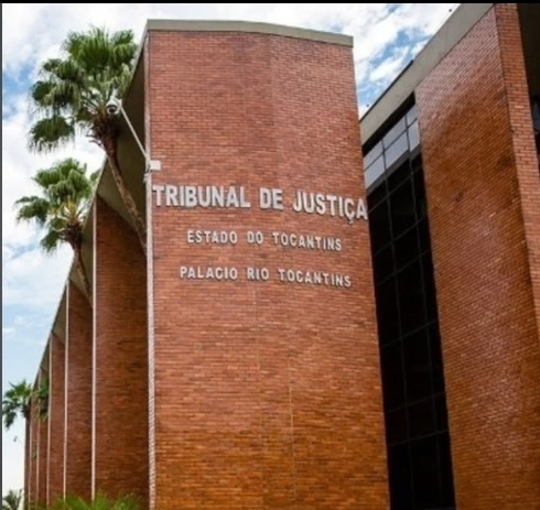 Amélio Cayres vence primeira batalha no TJTO e mantém arquivamento das MPs 20 e 21