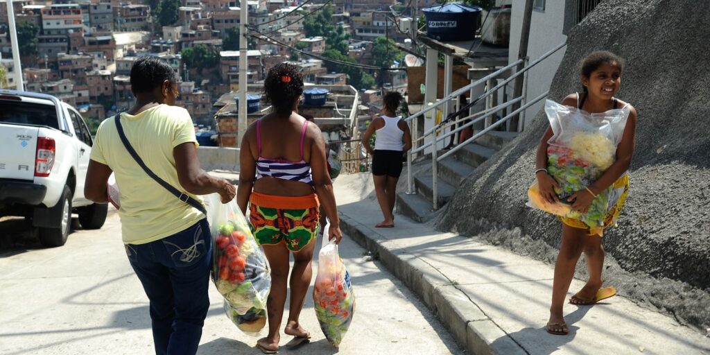 Brasil completa 1 ano fora do Mapa da Fome, mas desafios persistem brasil-completa-1-ano-fora-do-mapa-da-fome,-mas-desafios-persistem