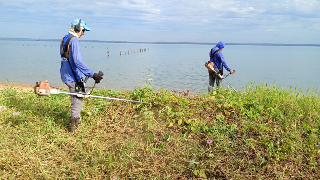 Zeladoria Urbana de Palmas segue com força-tarefa de limpeza nas praias da Capital zeladoria-urbana-de-palmas-segue-com-forca-tarefa-de-limpeza-nas-praias-da-capital