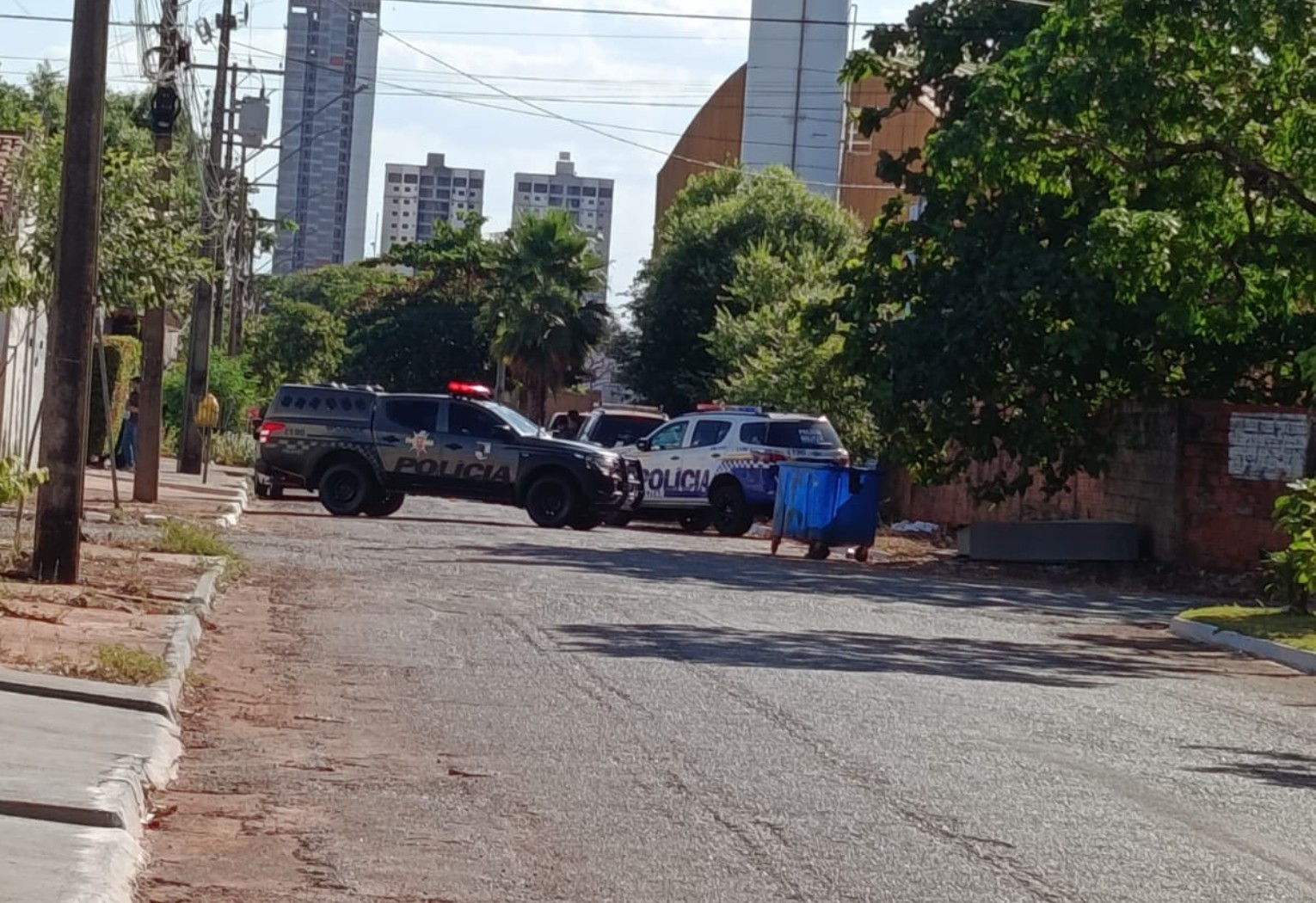 Delegado da Polícia Civil tem arma apreendida após disparo em Palmas delegado-da-policia-civil-tem-arma-apreendida-apos-disparo-em-palmas
