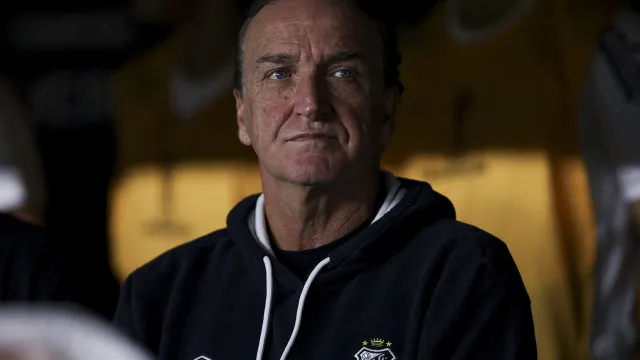 Cuca tem último treino para decidir se escala Neymar, Gabigol e Rollheiser cuca-tem-ultimo-treino-para-decidir-se-escala-neymar,-gabigol-e-rollheiser