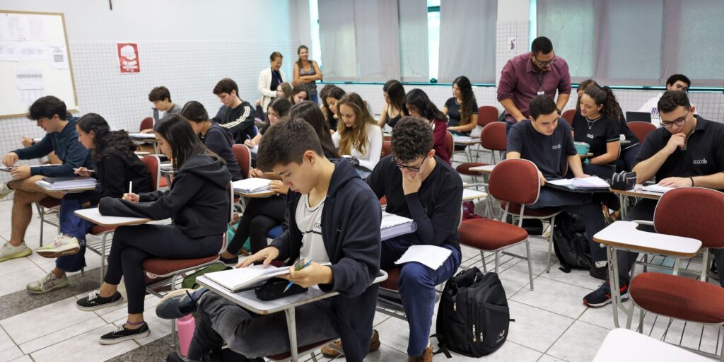 Alunos do Prouni podem solicitar bolsa permanência de R$ 700 por mês alunos-do-prouni-podem-solicitar-bolsa-permanencia-de-r$-700-por-mes