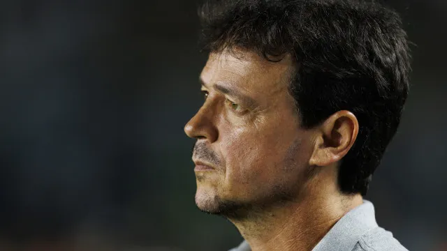 Diniz aponta frustração e tristeza no Corinthians com saída de Memphis: ‘Serviu de motivação’ diniz-aponta-frustracao-e-tristeza-no-corinthians-com-saida-de-memphis:-‘serviu-de-motivacao’