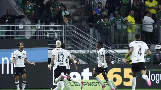 Atlético-MG enfrenta Red Bull Bragantino por um empate para avançar na Sul-Americana atletico-mg-enfrenta-red-bull-bragantino-por-um-empate-para-avancar-na-sul-americana