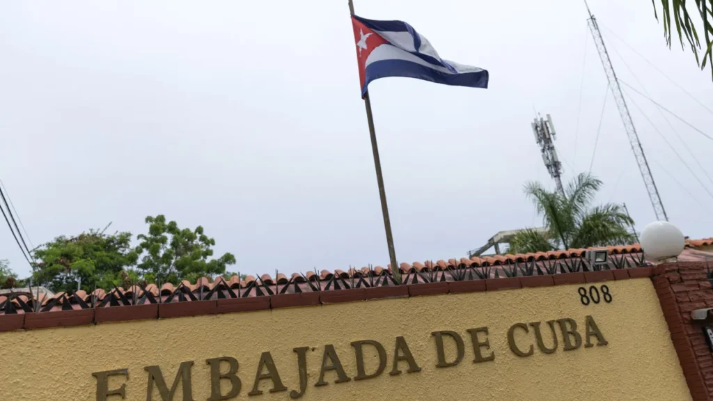 Cuba acusa EUA de bloquearem serviços básicos à população com sanções cuba-acusa-eua-de-bloquearem-servicos-basicos-a-populacao-com-sancoes
