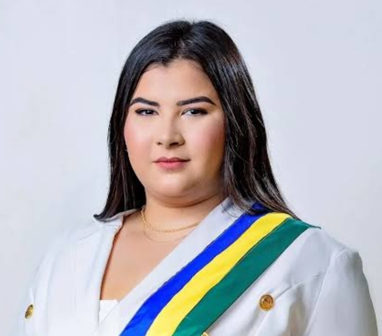 Justiça derruba prorrogação e determina retorno imediato de Bruna do Ho Che Min à Prefeitura de Praia Norte
