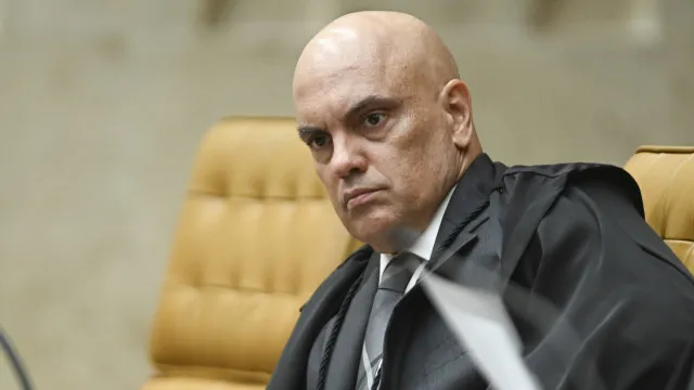 Moraes pede mais uma quebra de sigilo do caso Master antes de sessão prevista para terça-feira moraes-pede-mais-uma-quebra-de-sigilo-do-caso-master-antes-de-sessao-prevista-para-terca-feira