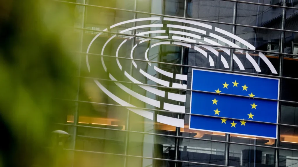 Parlamento Europeu aponta Rússia como principal ameaça externa à UE parlamento-europeu-aponta-russia-como-principal-ameaca-externa-a-ue