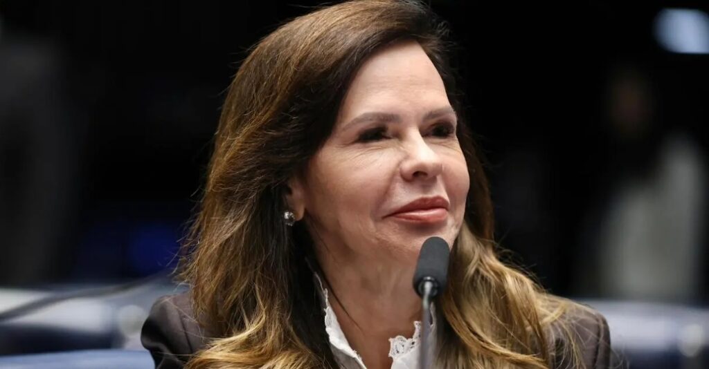 DORINHA DESCOBRE A REGIONALIZAÇÃO DA SAÚDE E ACHA QUE INVENTOU A RODA